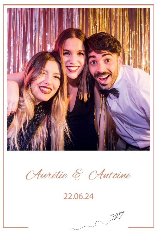photobooth selfie borne événement cadre or