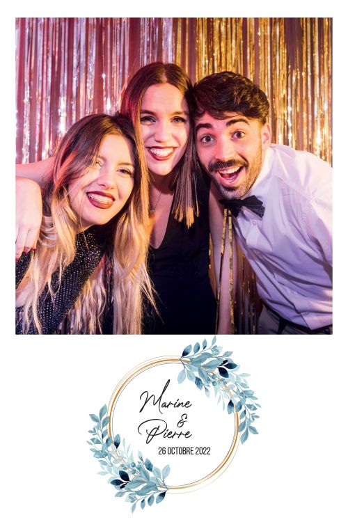 photobooth selfie borne événement fête mariage fleurs eucalyptus